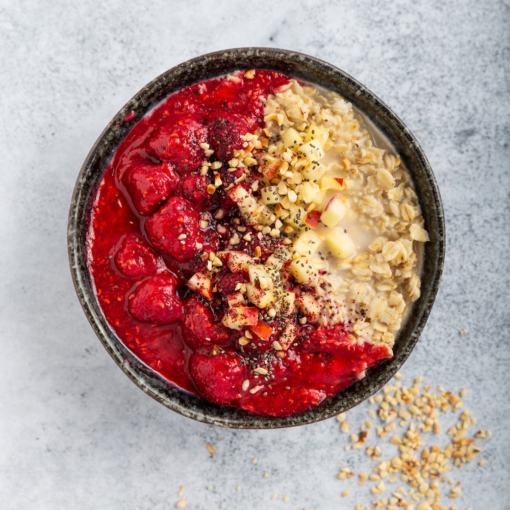 Porridge de frambuesas y manzanas